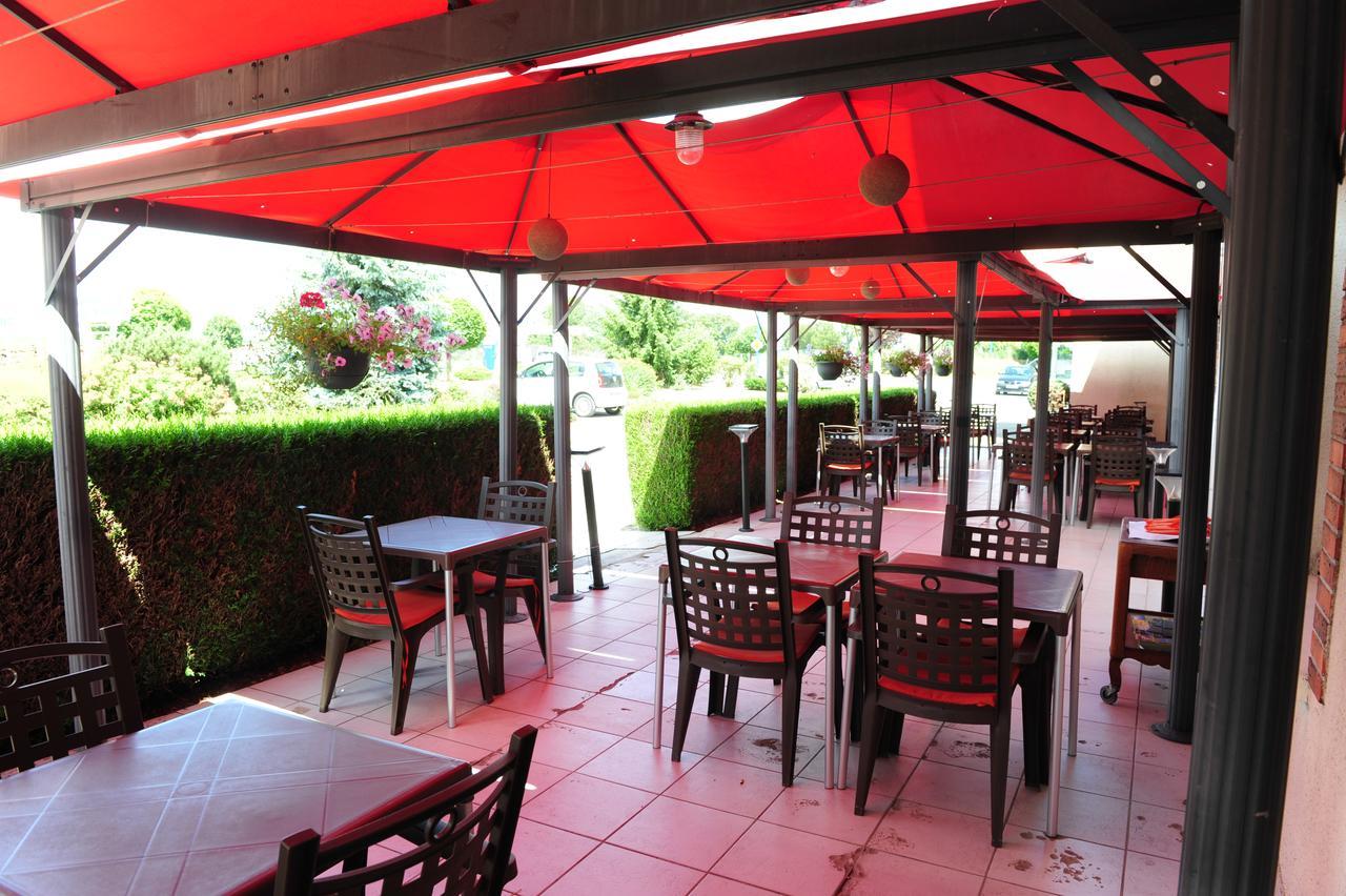 Logis Argonne Hotel Vouziers Exterior photo